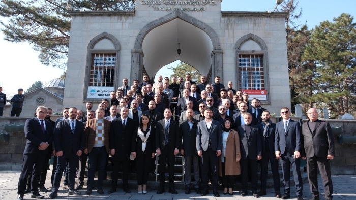 MHP KURBAN KESEREK YENİ YÖNETİMİN ÇALIŞMA STARTINI VERDİ